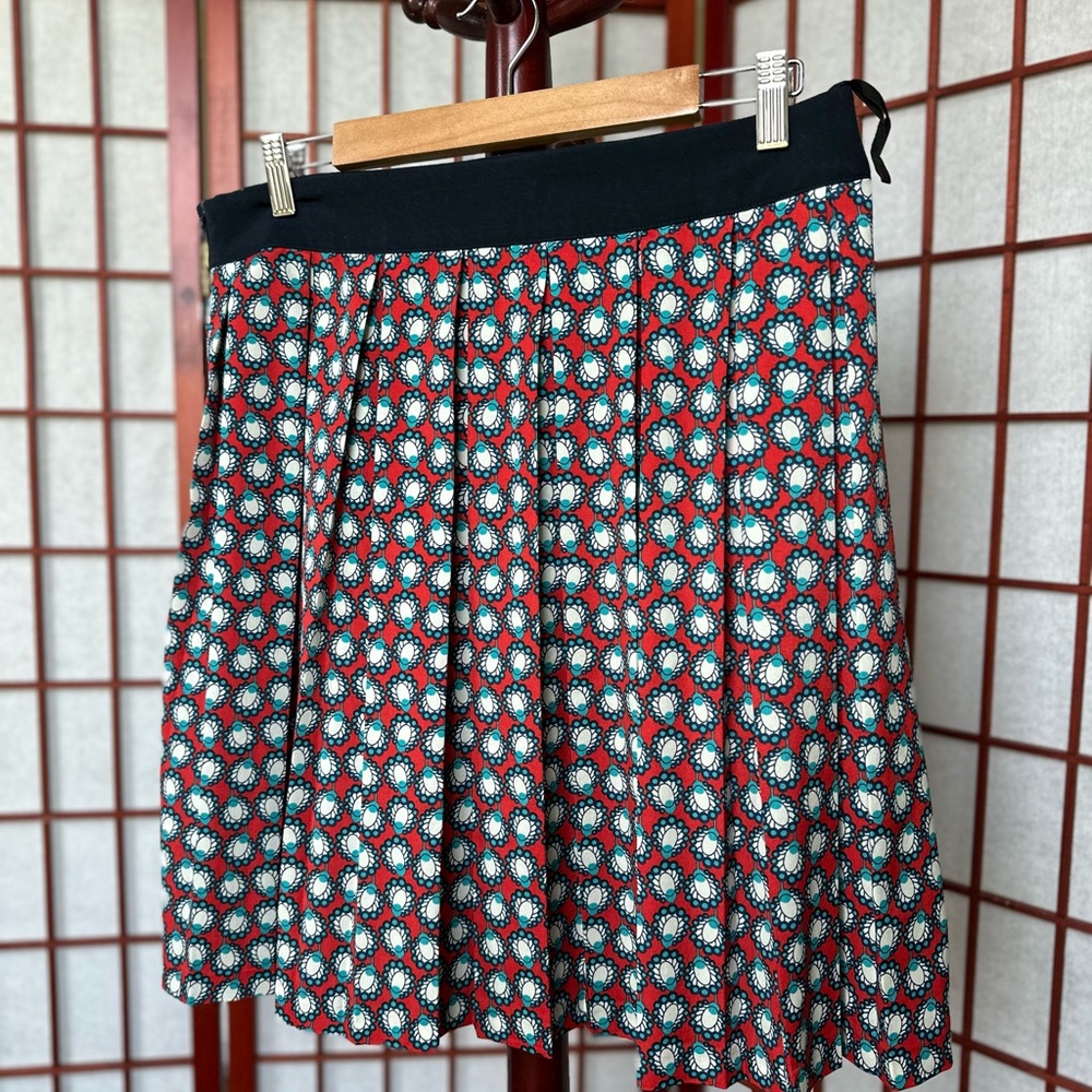 Blue and print pleated skirt